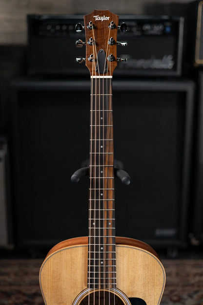 Taylor GS Mini Sapele Acoustic Guitar with GS Mini Bag