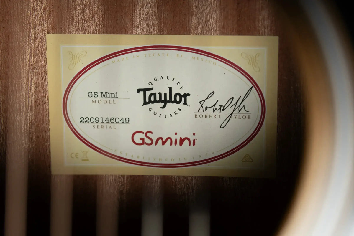 Taylor GS Mini Sapele Acoustic Guitar with GS Mini Hard Bag