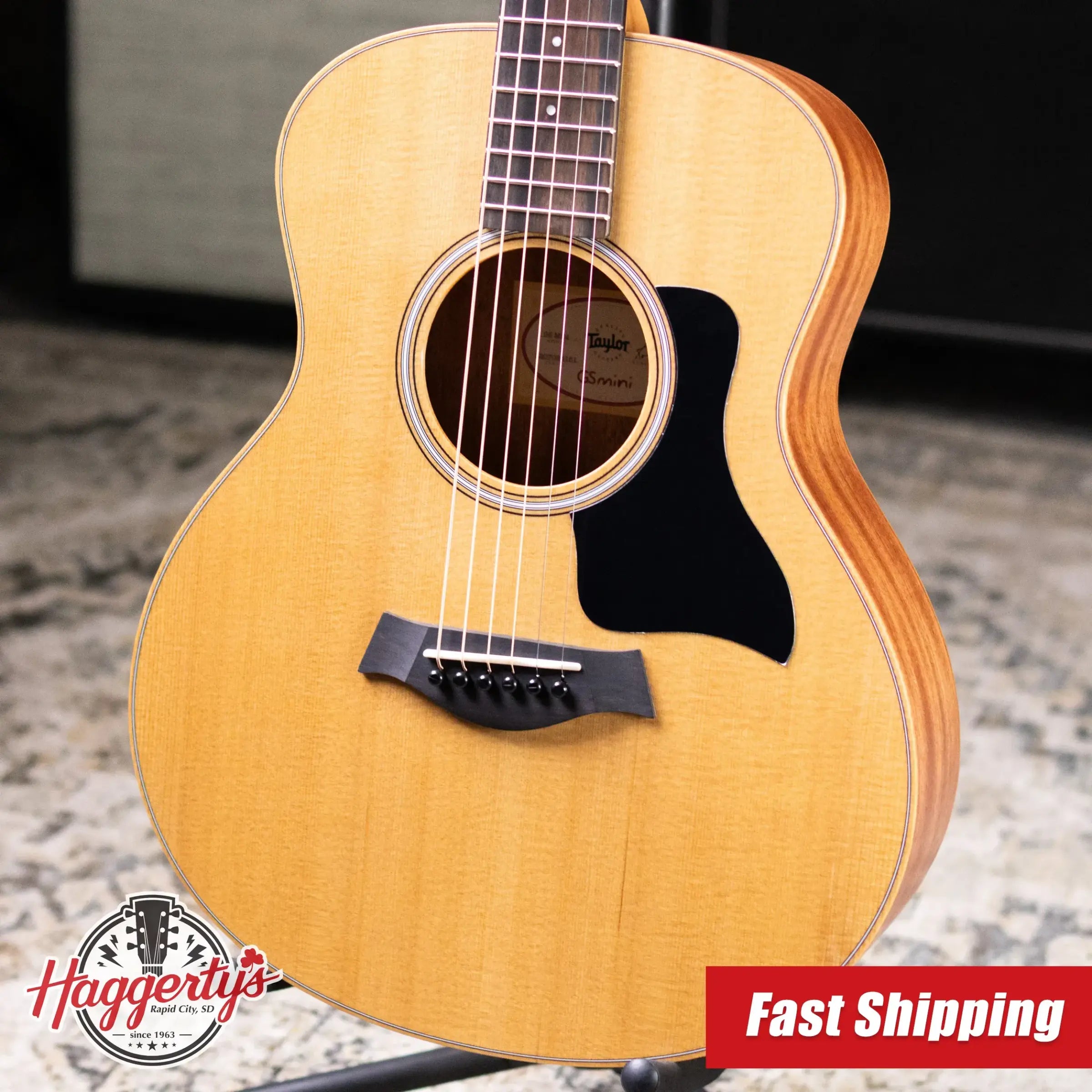 Taylor GS Mini Sapele Acoustic Guitar with Tan Structured Gig Bag