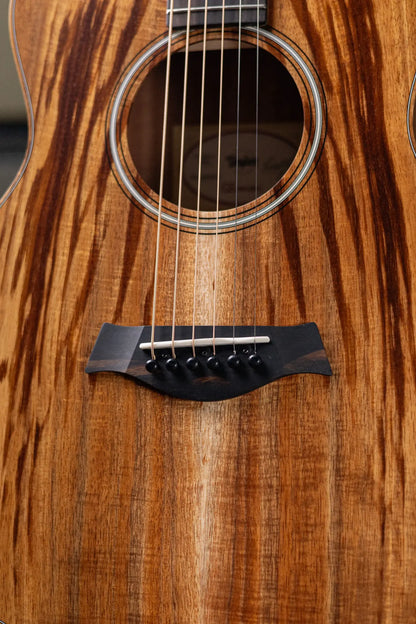 Taylor GS Mini-e Koa Acoustic/Electric Guitar with GS Mini Bag
