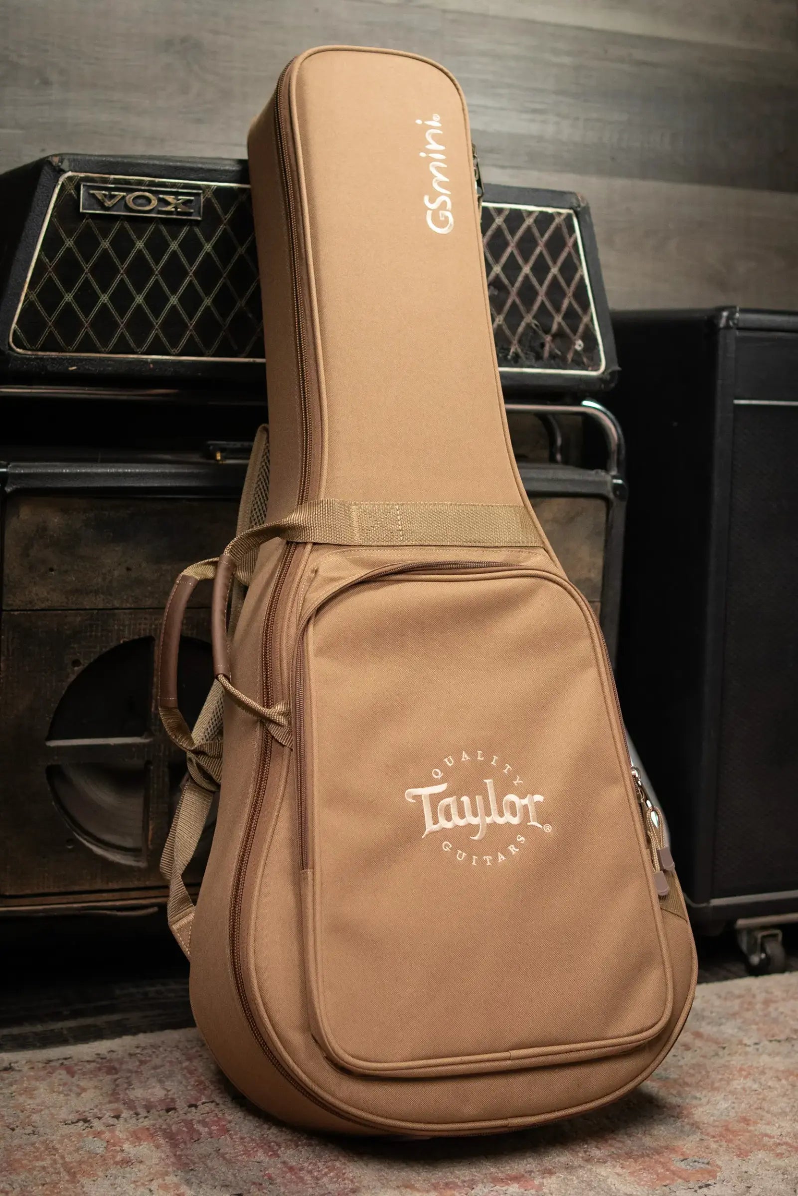 Taylor GS Mini-e Koa Acoustic/Electric Bass with GS Mini Hard Bag
