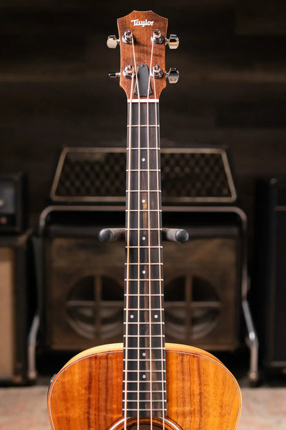 Taylor GS Mini-e Koa Bass with Gig Bag - Floor Model