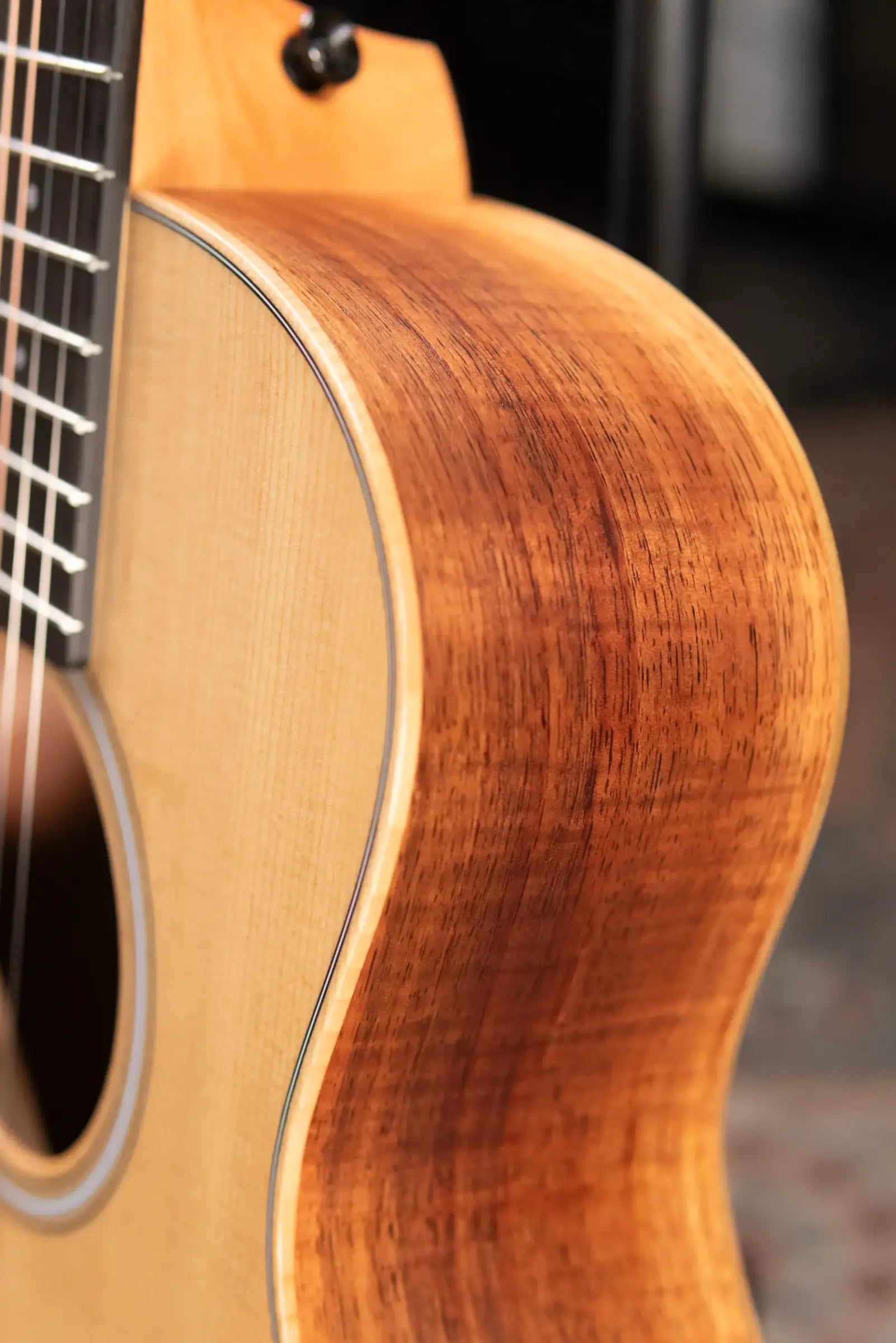 Taylor GS Mini-e LTD Acoustic/Electric Guitar - Figured Koa with Gig Bag
