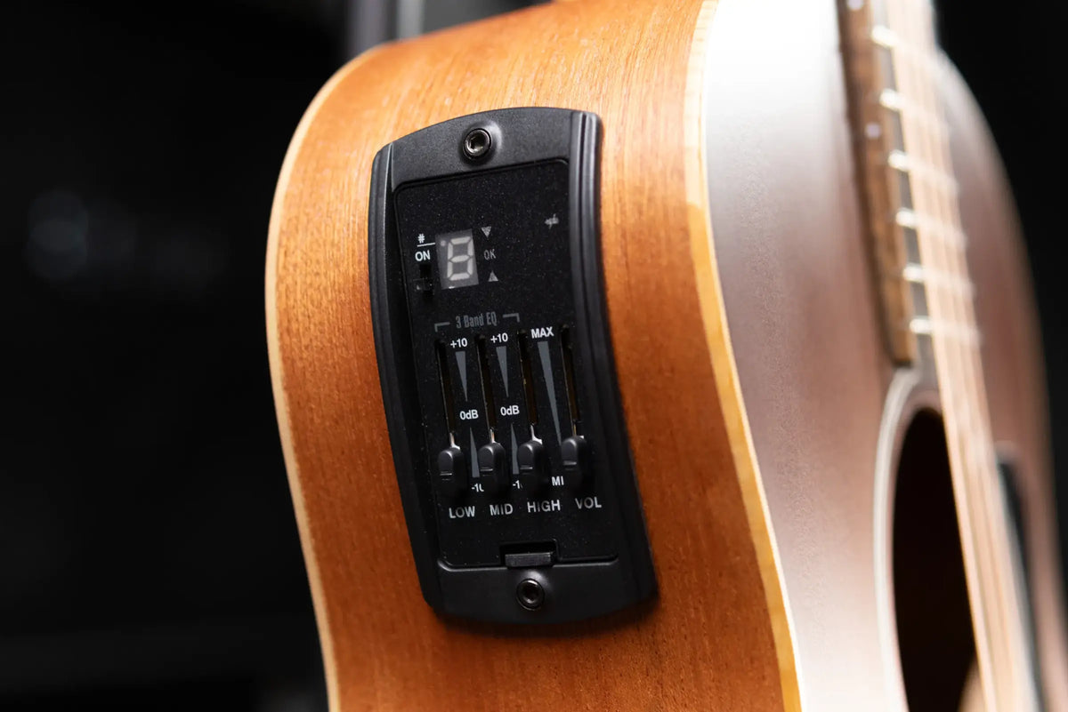 Taylor GS Mini-e Special Edition Acoustic/Electric Guitar - Honeyburst with GS Mini Bag - Demo