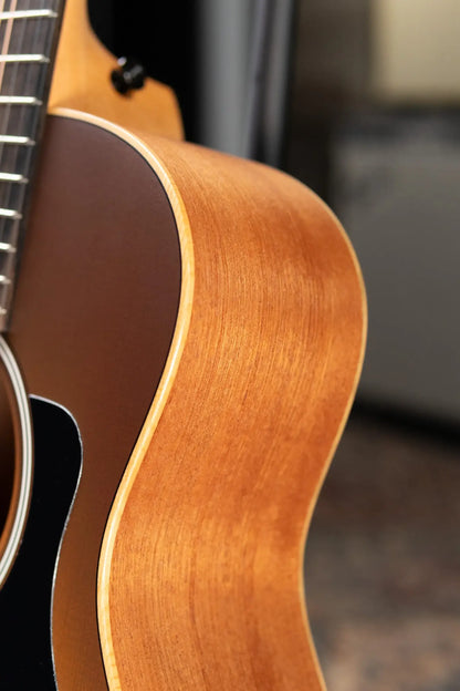 Taylor GS Mini-e Special Edition Acoustic/Electric Guitar - Honeyburst with GS Mini Bag - Demo