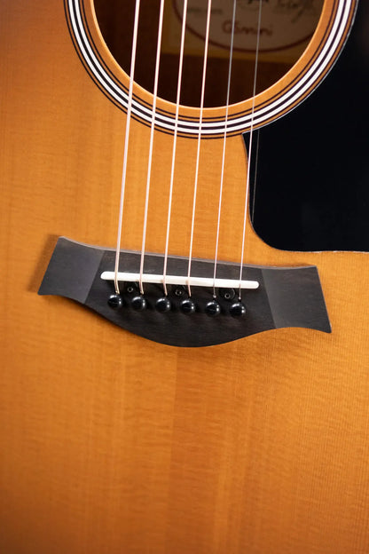 Taylor GS Mini-e Special Edition Acoustic/Electric Guitar - Honeyburst with GS Mini Bag - Demo