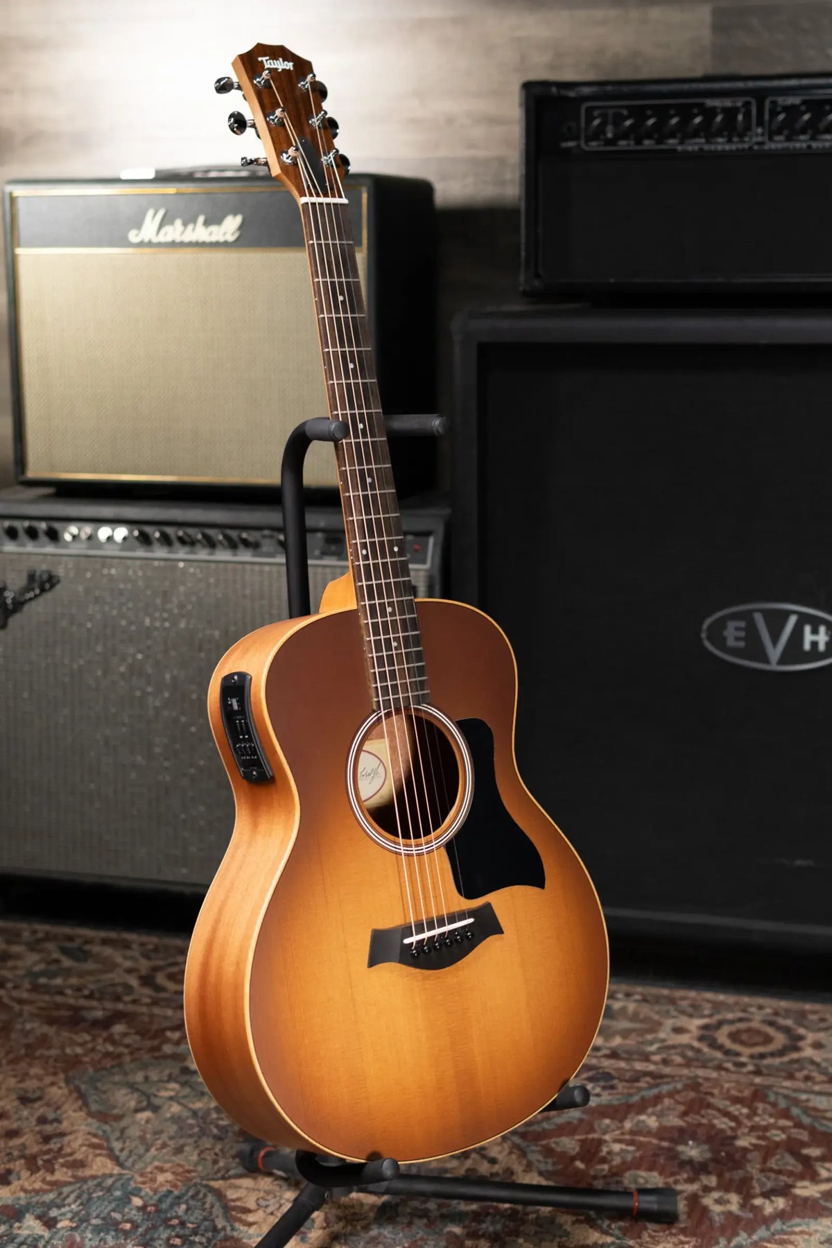 Taylor GS Mini-e Special Edition Acoustic/Electric Guitar - Honeyburst with GS Mini Bag - Demo