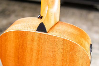 Taylor GS Mini-e Special Edition Acoustic/Electric Guitar - Honeyburst with GS Mini Bag