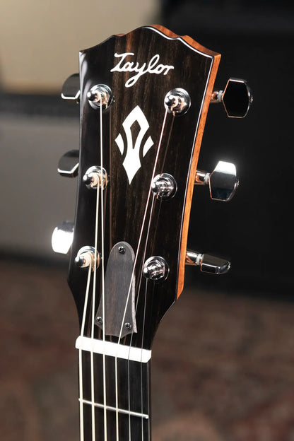 Taylor Gold Label 510e Dreadnought Acoustic/Electric Guitar with Hardshell Case