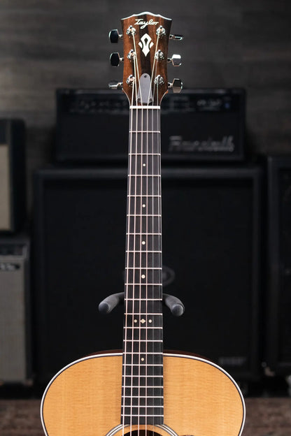 Taylor Gold Label 712e Grand Concert Acoustic/Electric Guitar - Natural with Hardshell Case