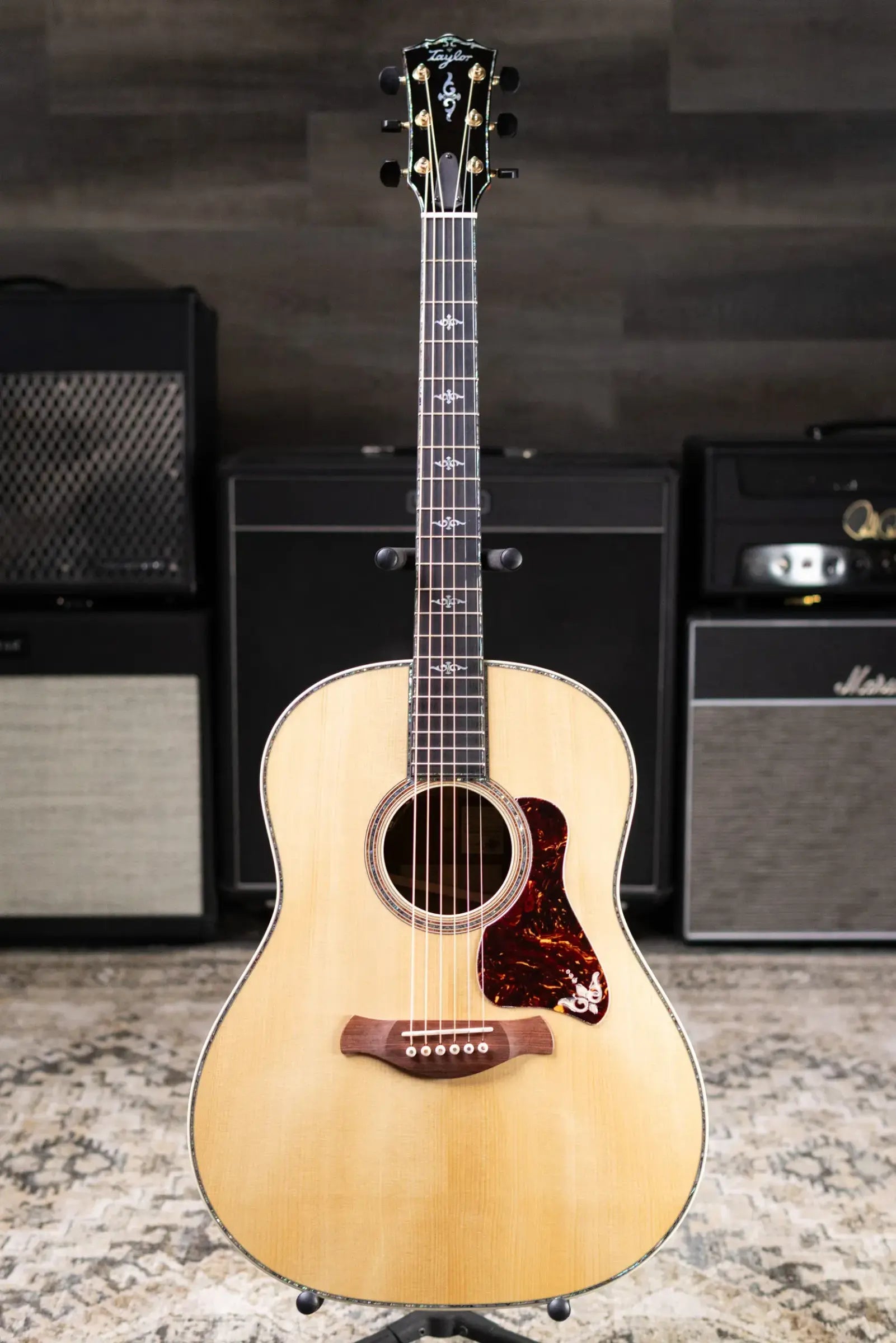 Taylor Gold Label 917e LTD Grand Pacific Acoustic/Electric Guitar - Brazilian Rosewood with Hardshell Case