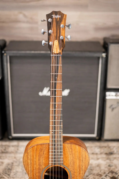 Taylor JCSM-5 Jacob Collier Signature 5-String Acoustic/Electric Guitar with Hardshell Case