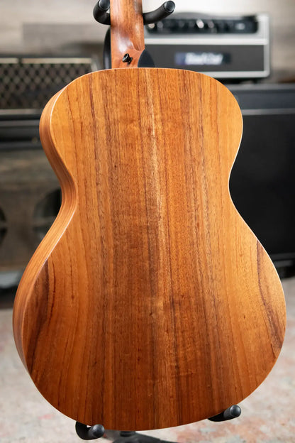 Taylor JCSM-6 Jacob Collier Signature Acoustic/Electric Guitar with Hardshell Case - Demo