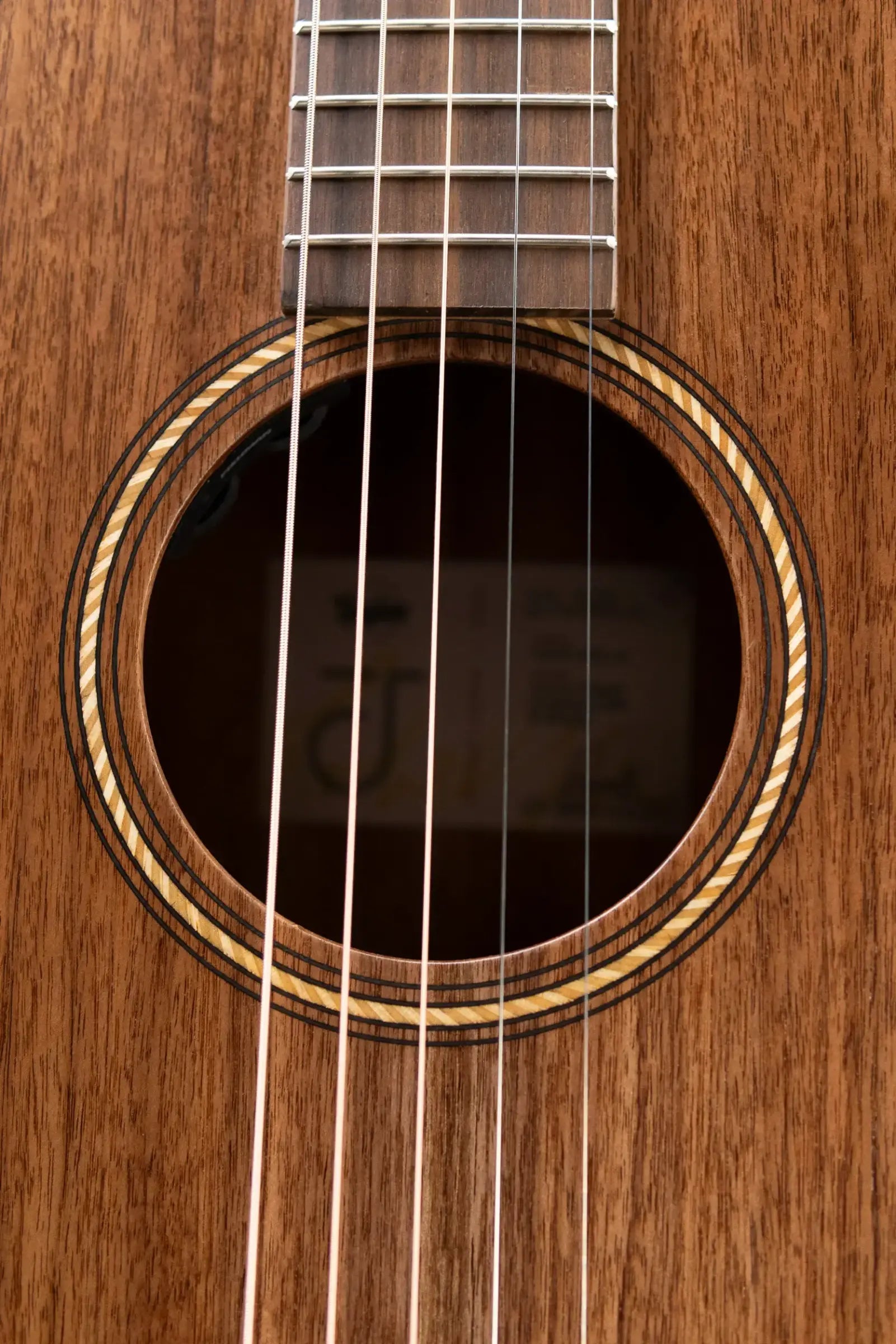 Taylor Jacob Collier Academy 22e 5-String Grand Concert Acoustic/Electric Guitar with Gig Bag