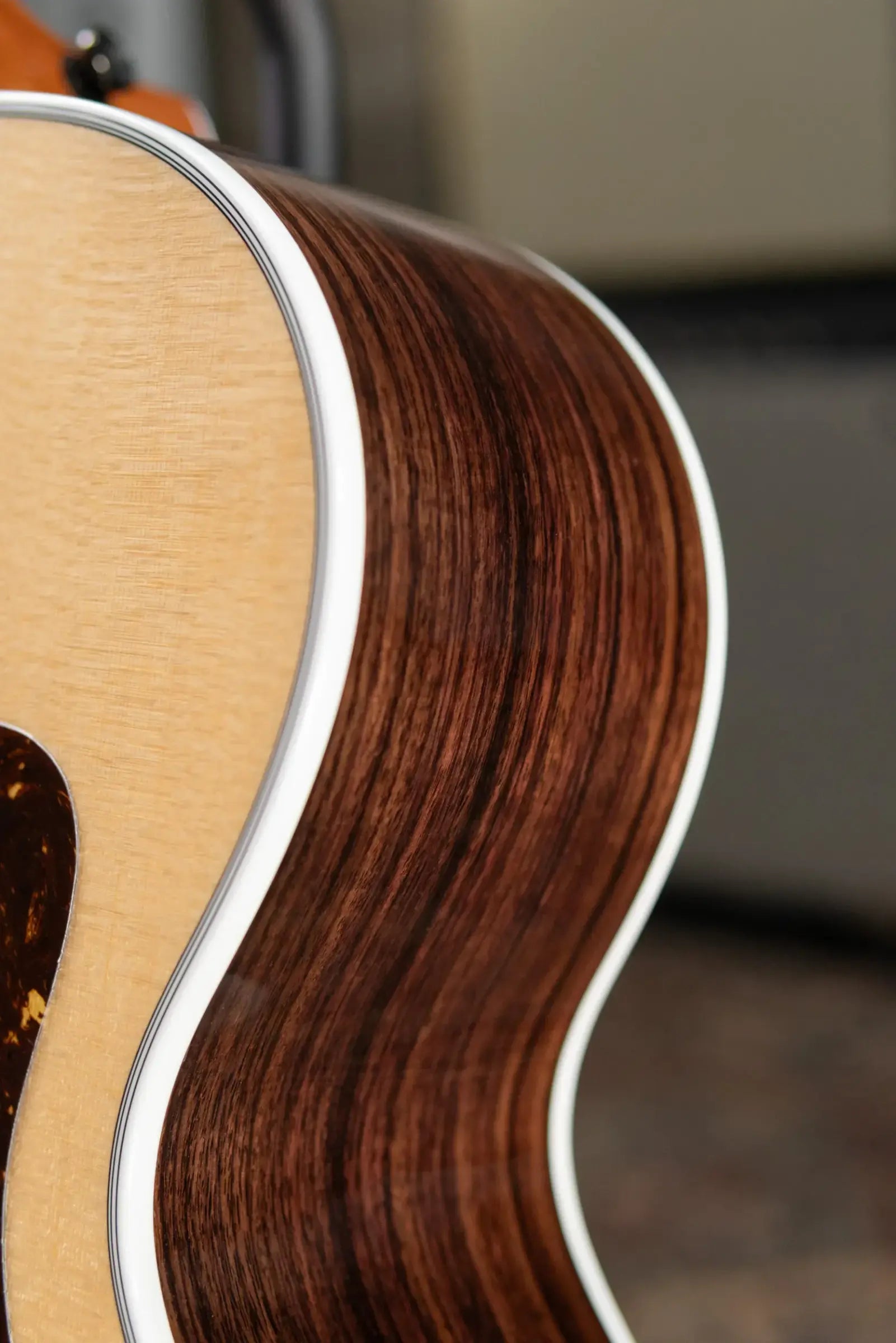 Taylor Legacy 815e Deep Body Jumbo Acoustic/Electric Guitar - Natural with Hardshell Case - Prototype