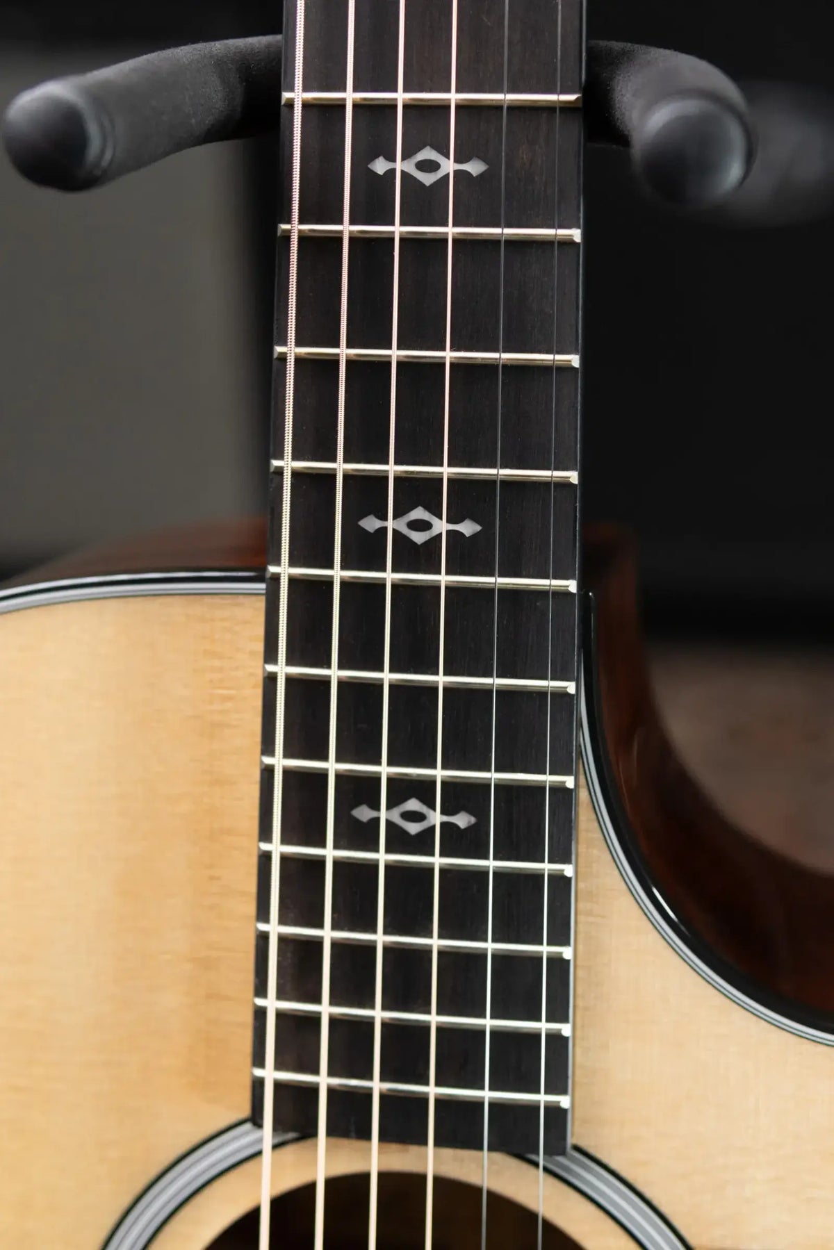 Taylor Next Generation 312ce 12-Fret Grand Concert Acoustic/Electric Guitar with Hardshell Case
