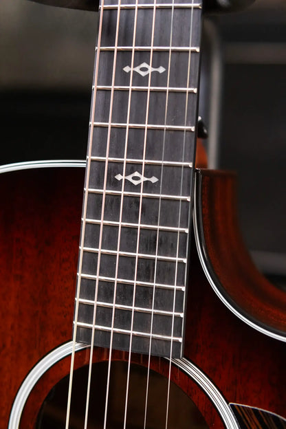 Taylor Next Generation 324ce Grand Auditorium Acoustic/Electric Guitar with Hardshell Case