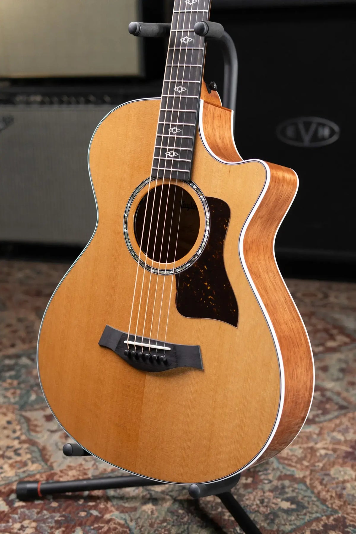Taylor Next Generation 512ce 12-Fret Grand Concert Acoustic/Electric Guitar with Hardshell Case