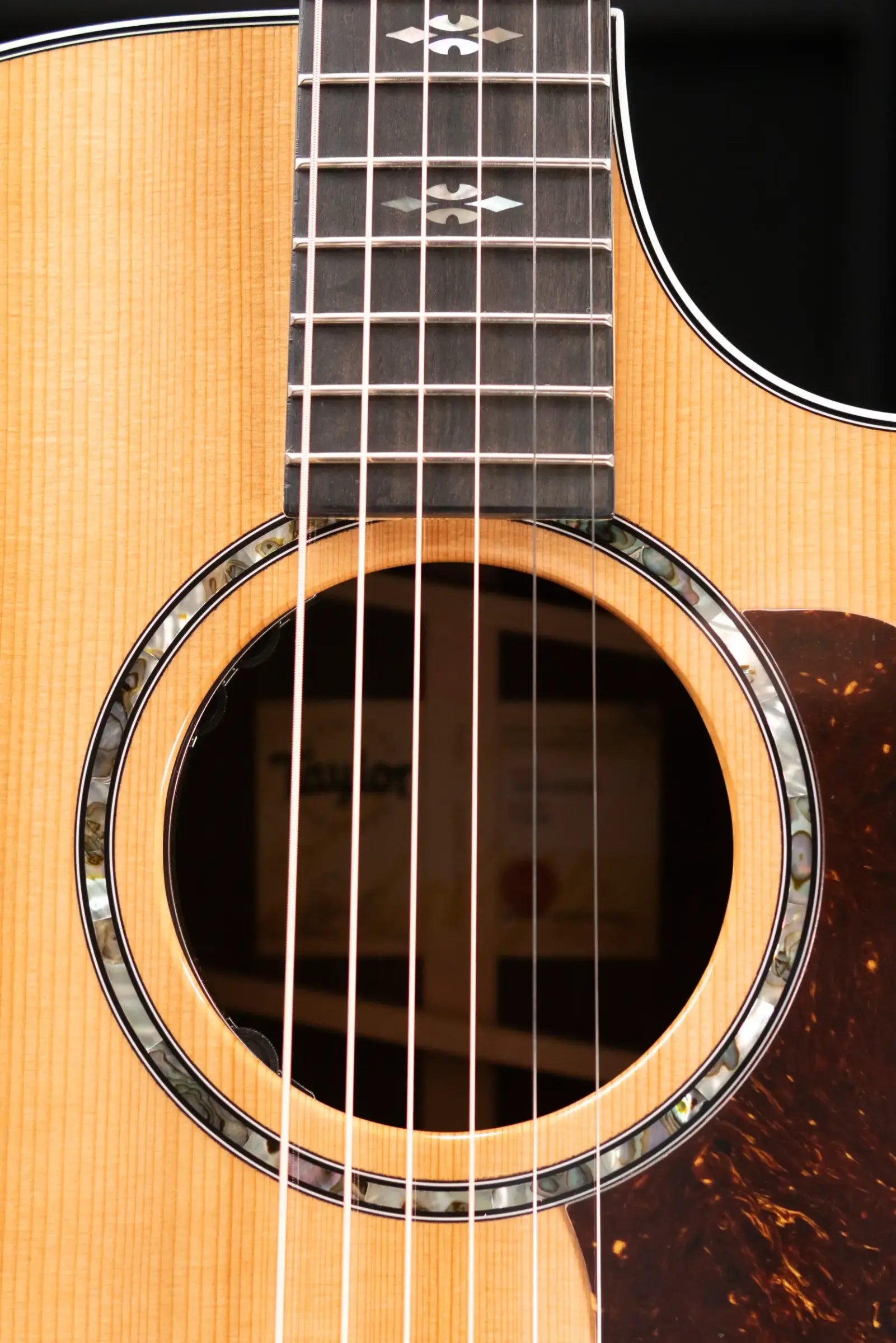 Taylor Next Generation 714ce Grand Auditorium Acoustic/Electric Guitar with Hardshell Case