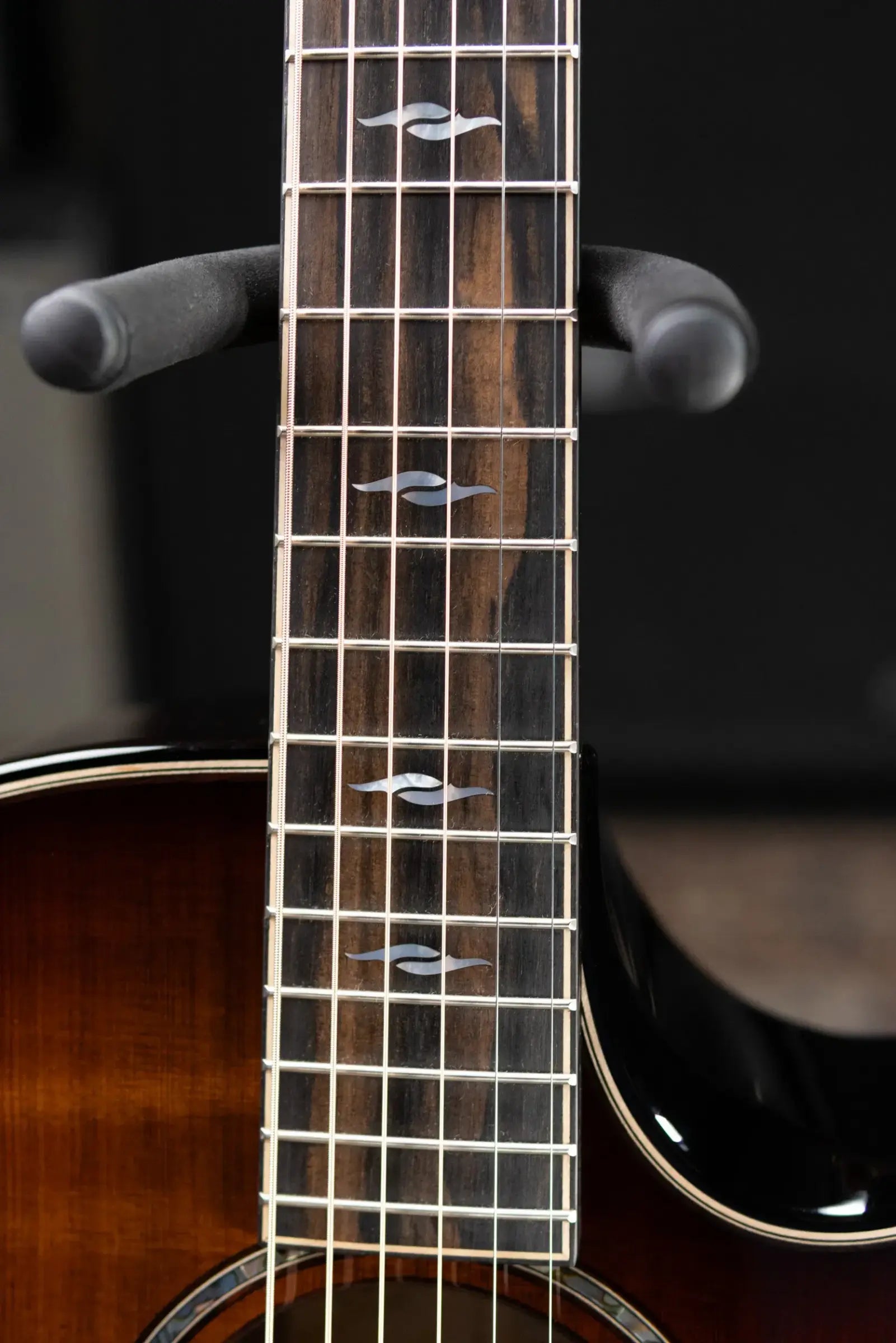 Taylor Next Generation Builder's Edition 814ce Grand Auditorium Acoustic/Electric Guitar - Redwood/Honduran Rosewood with Hardshell Case