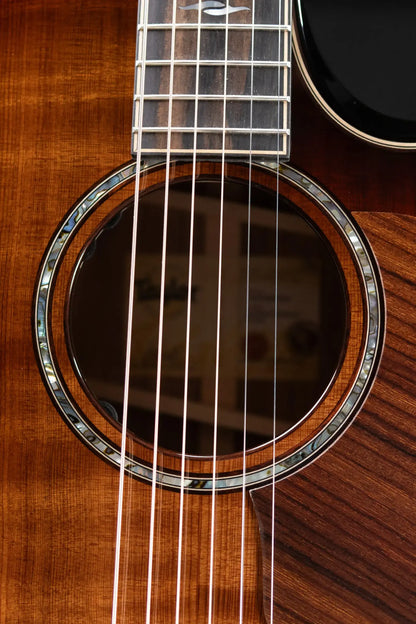 Taylor Next Generation Builder's Edition 814ce Grand Auditorium Acoustic/Electric Guitar - Redwood/Honduran Rosewood with Hardshell Case