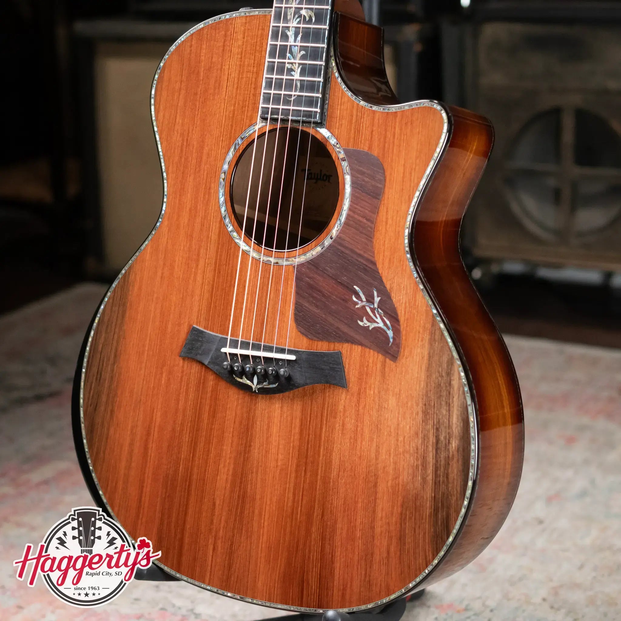 Taylor PS14ce Presentation Grand Auditorium Acoustic Electric Guitar with Hardshell Case Used 67a4bd6149a7b