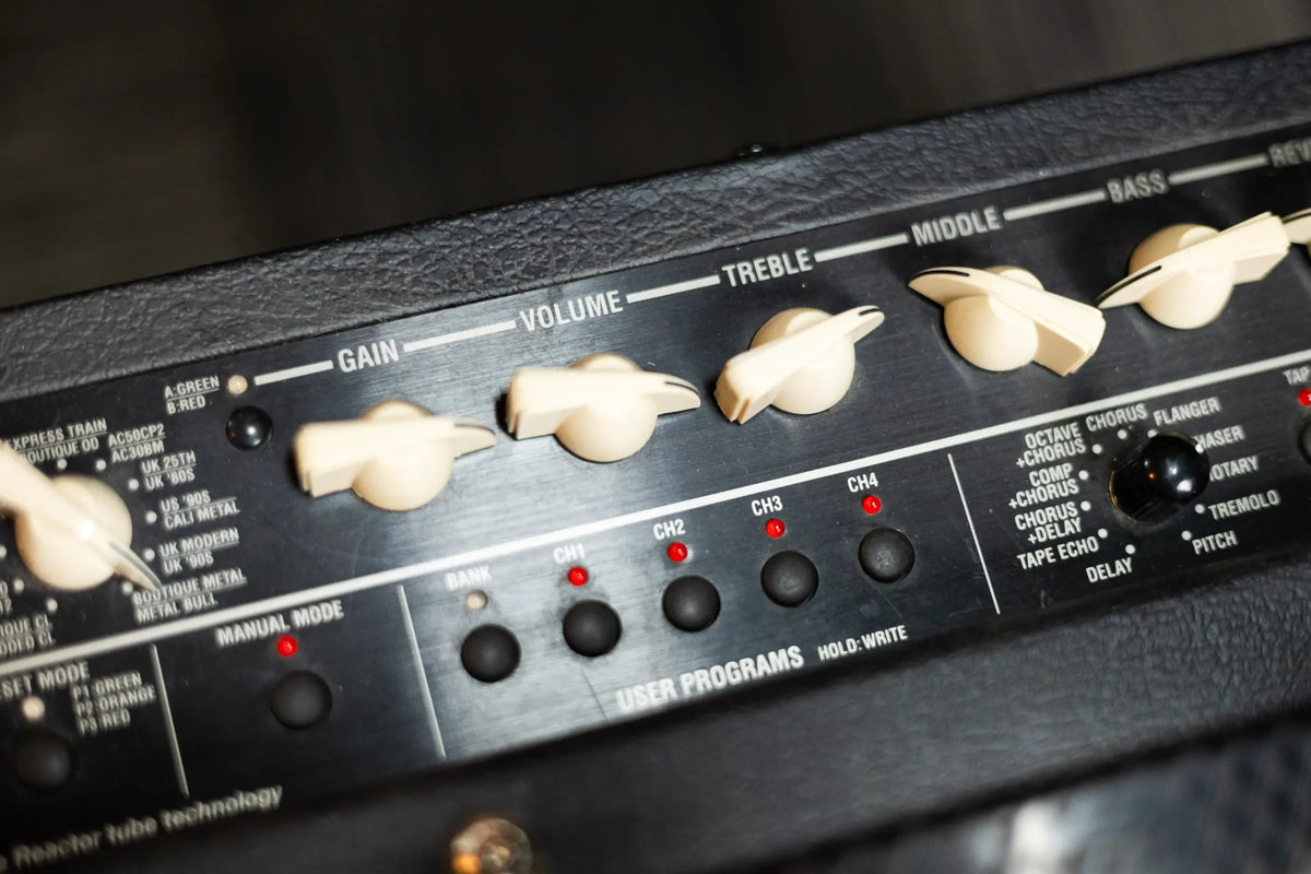 Vox VT50 Guitar Amp with Footswitch - Used