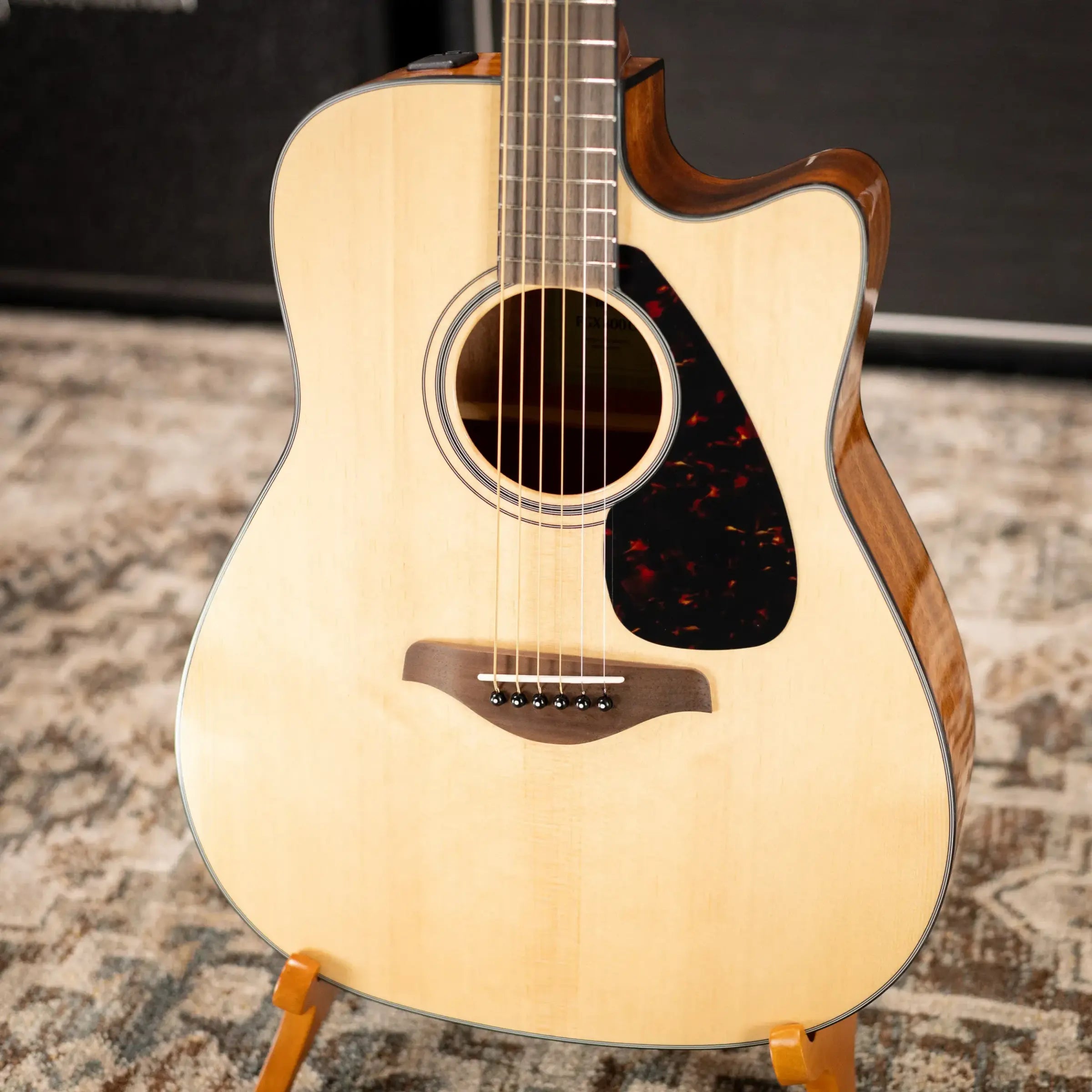Yamaha FGX800C Dreadnought Acoustic-Electric Guitar