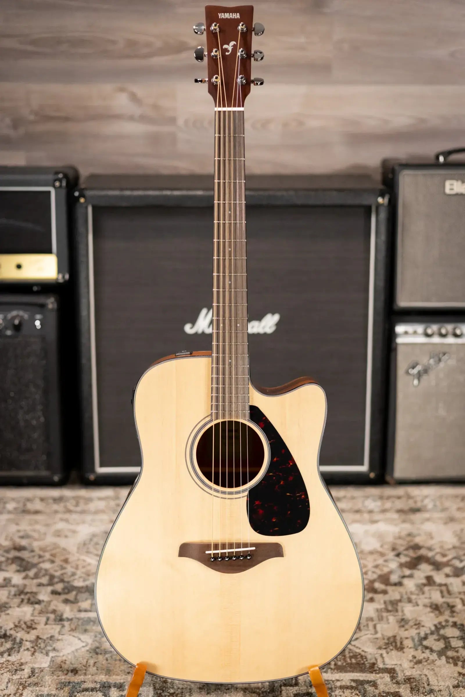 Yamaha FGX800C Dreadnought Acoustic-Electric Guitar