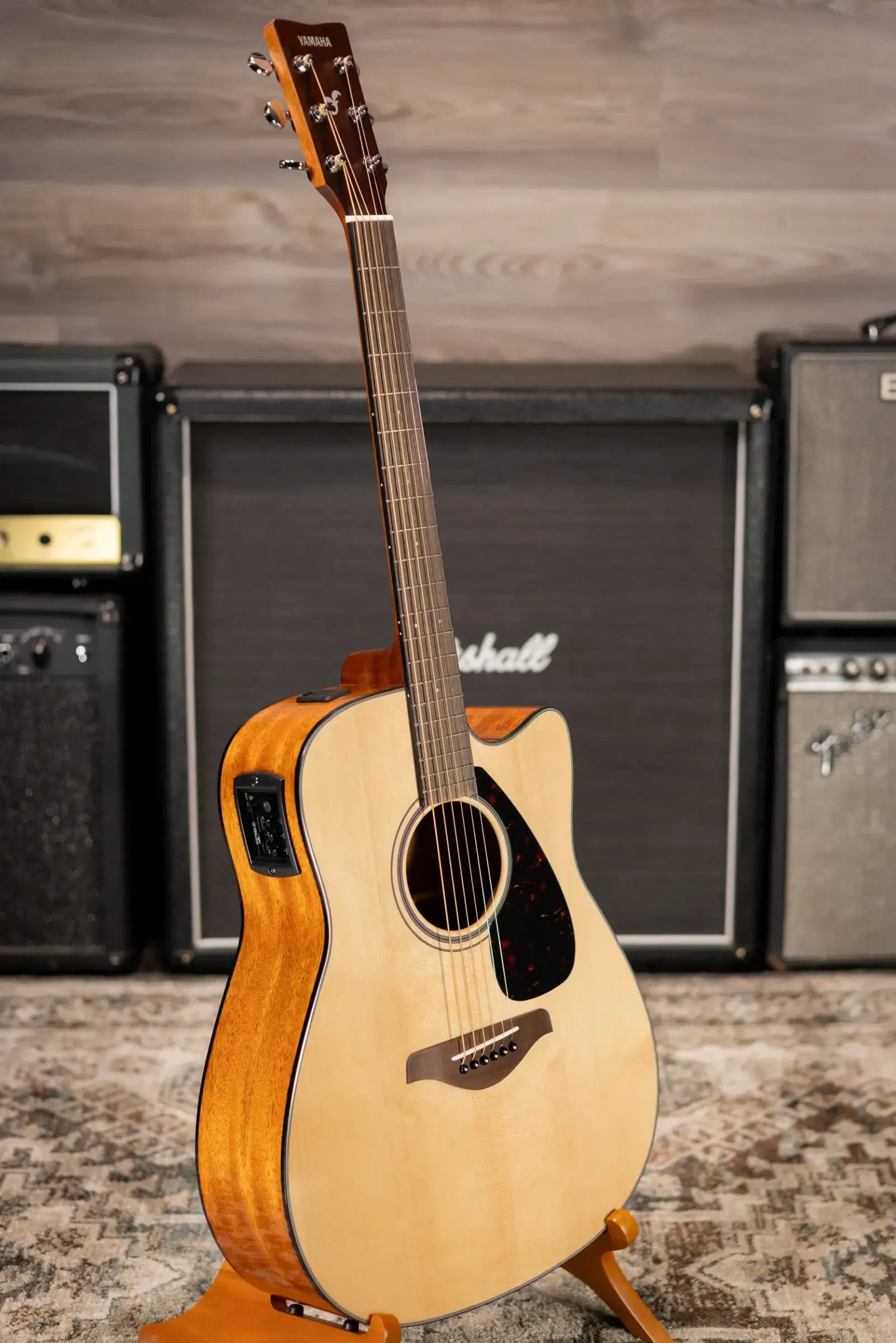 Yamaha FGX800C Dreadnought Acoustic-Electric Guitar