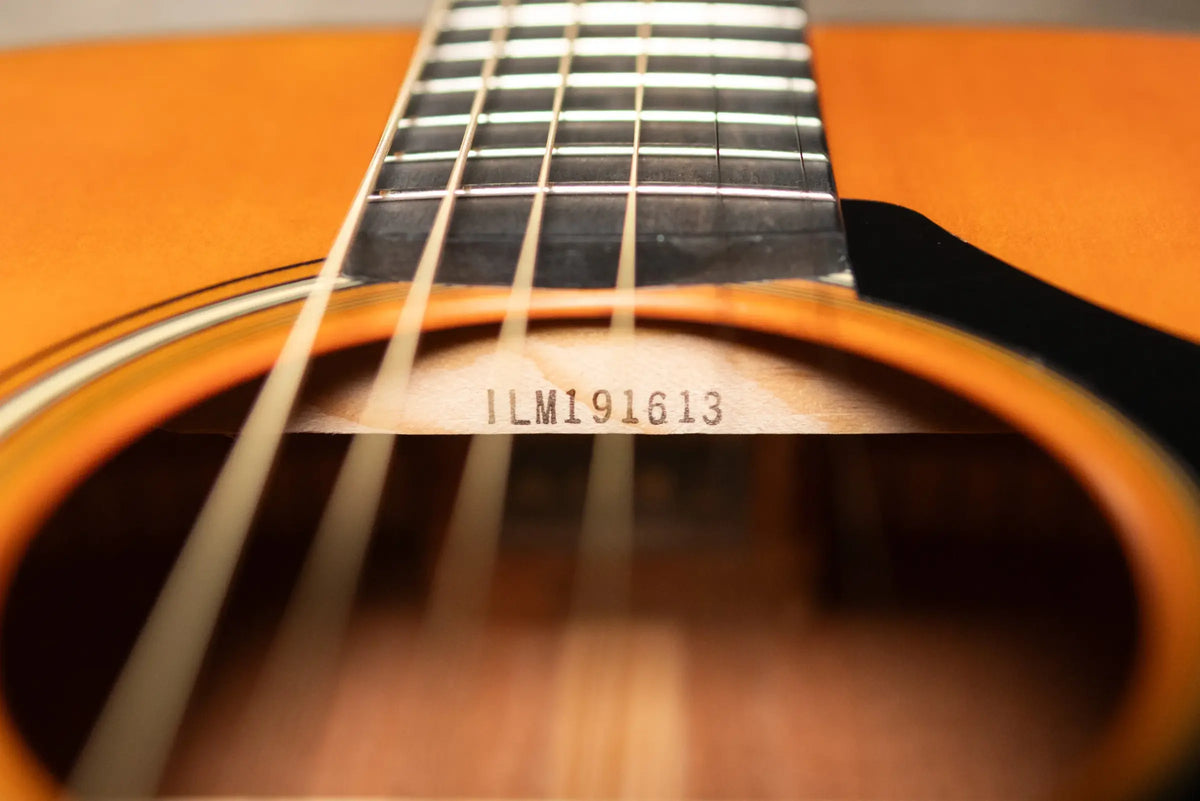 Yamaha FSX3 Red Label Acoustic/Electric Guitar - Vintage Natural with Gig Bag