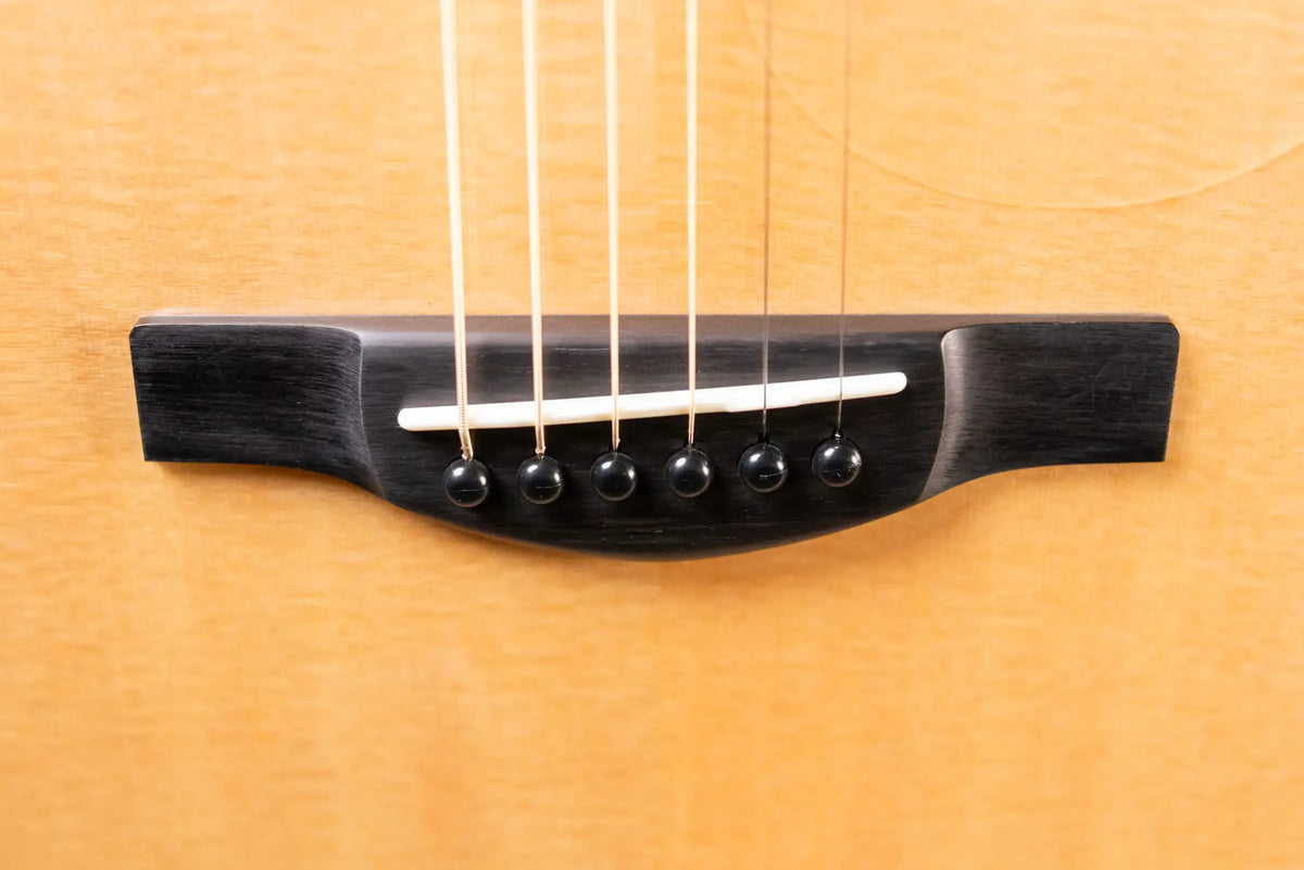 Yamaha TAS3 Concert Acoustic/Electric Guitar - Natural with Gig Bag - Demo