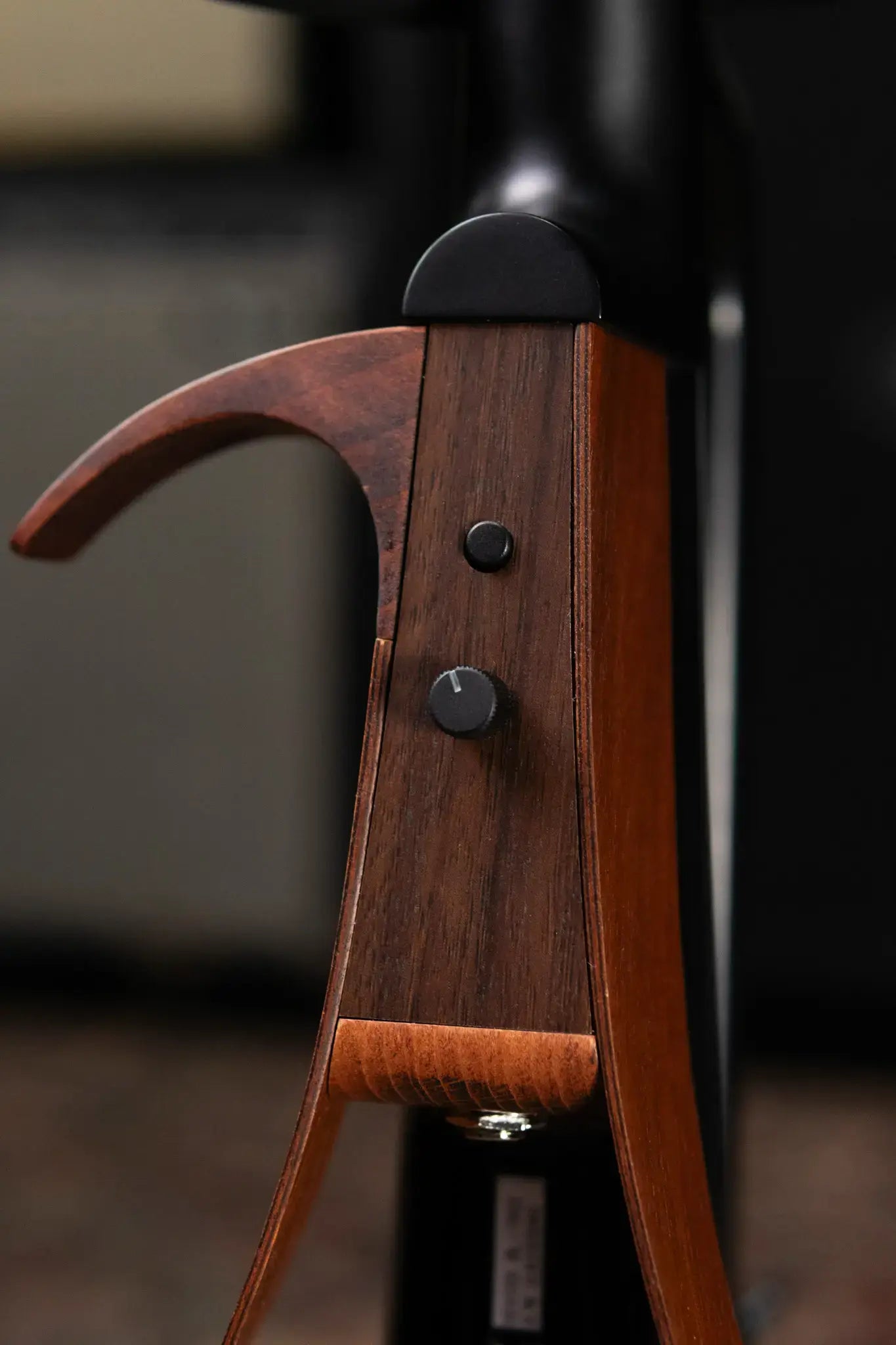 Yamaha YEV105BL Electric Silent Violin - Floor Model Demo