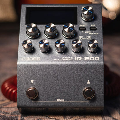 boss IR 200 amp and cabinet pedal haggertys 01