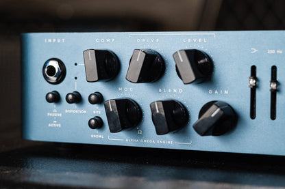 Darkglass Alpha Omega 900W Bass Amplifier - copy