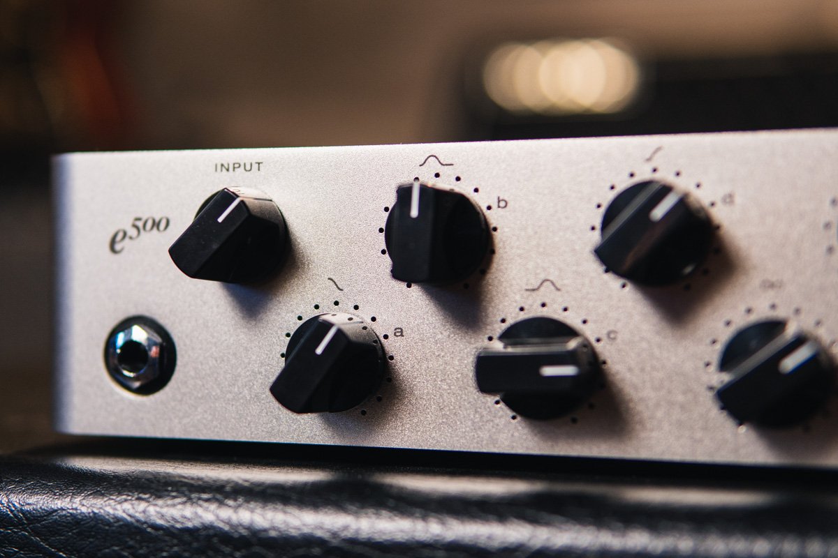 darkglass exponent 500 watt bass amp head haggertys 02