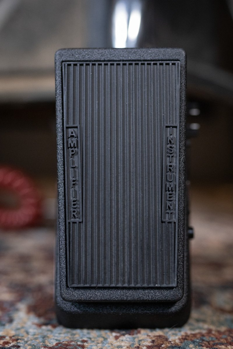 dunlop cbm535q black cry baby mini wah haggertys 2