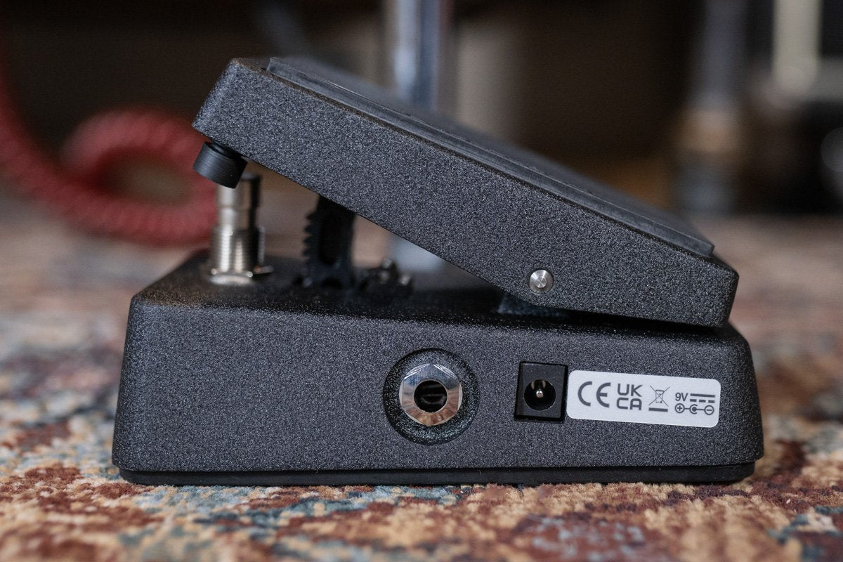 dunlop cbm535q black cry baby mini wah haggertys 3