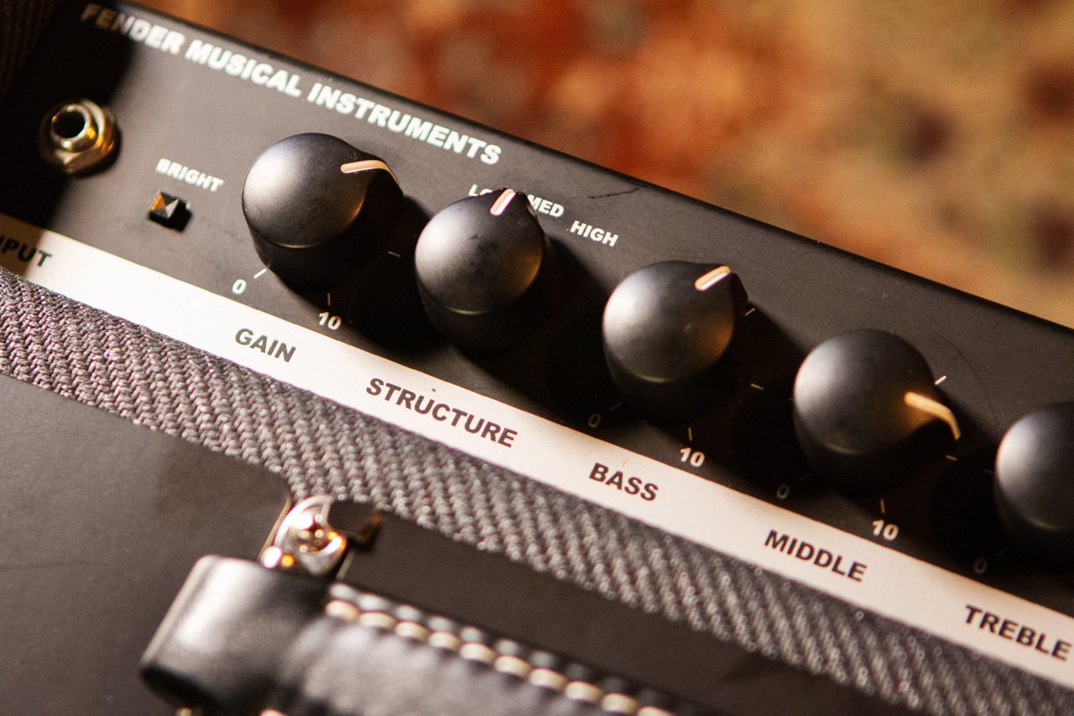 fender bassbreaker 15 guitar amplifier haggertys 04