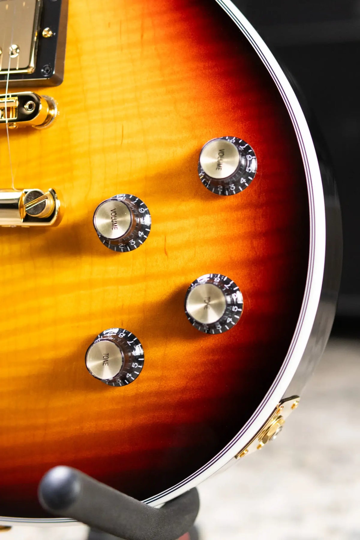 Gibson Les Paul Modern Supreme Electric Guitar - Fireburst with Hardshell Case