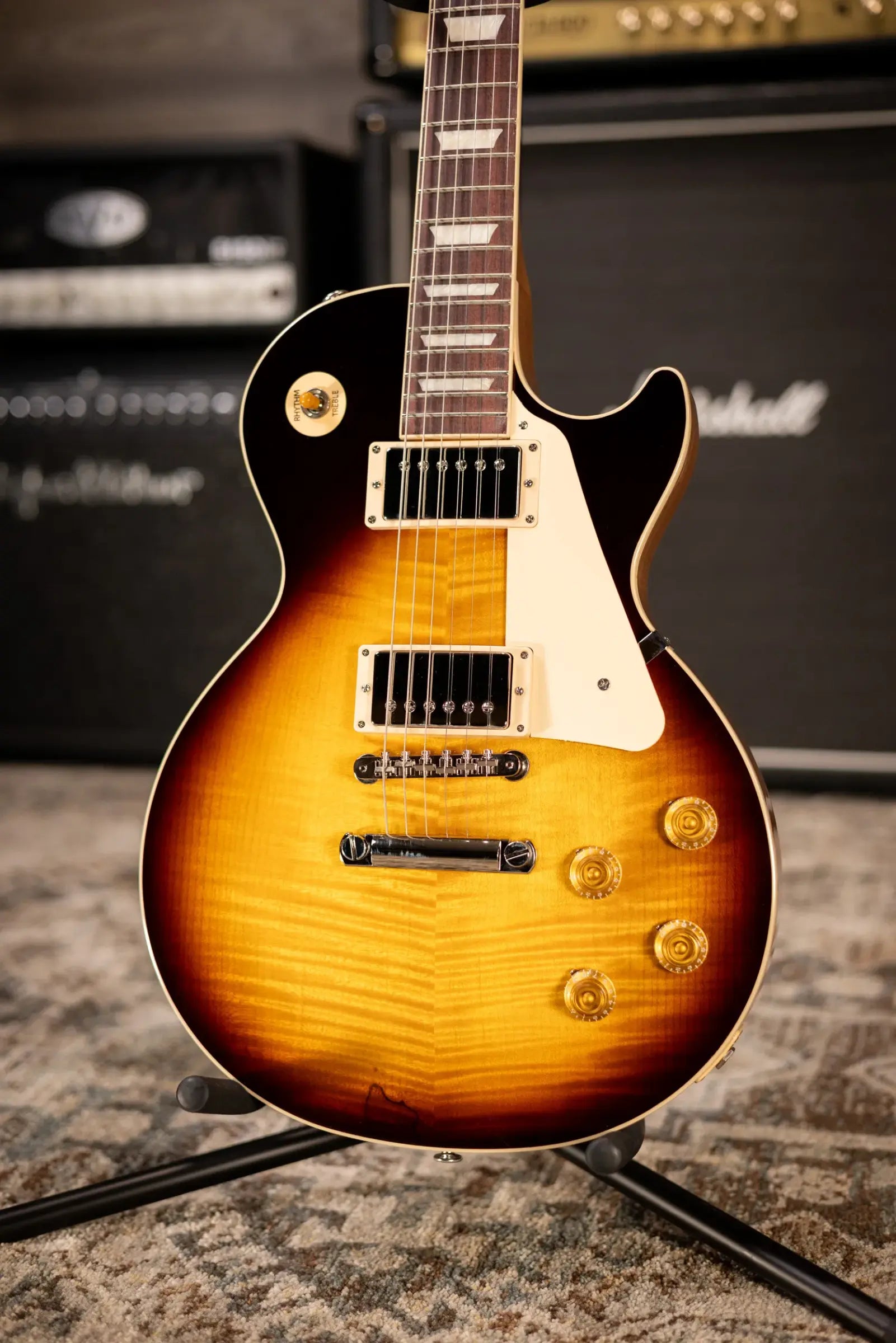 Gibson Les Paul Standard '50s Electric Guitar - Tobacco Burst with Hardshell Case