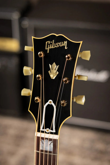 Gibson Custom Shop 1957 SJ-200 Jumbo Acoustic Guitar - Vintage Sunburst with Hardshell Case