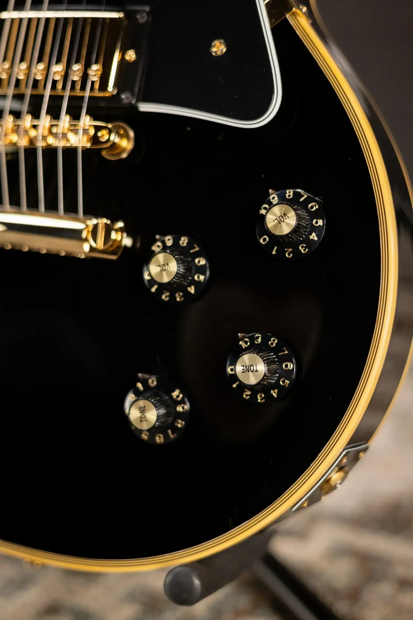 Gibson Custom Shop 1968 Les Paul Custom Reissue Electric Guitar - Ebony with Hardshell Case