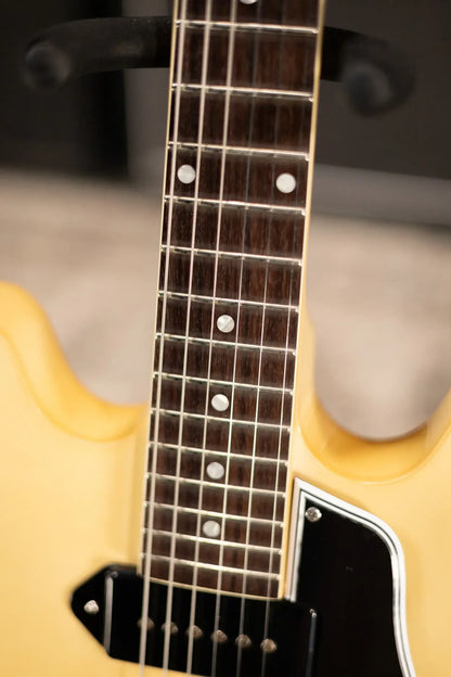 Gibson Custom Shop Limited Edition 1959 ES-330 Bigsby Reissue Hollow Body Electric Guitar - Antique White VOS with Hardshell Case