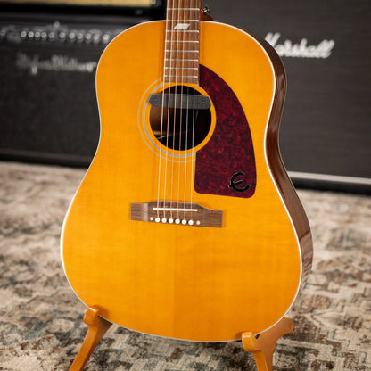 Epiphone Masterbilt Texan FT79 Acoustic Guitar with Fishman Pick-up  - Natural with Hardshell  Case - Used