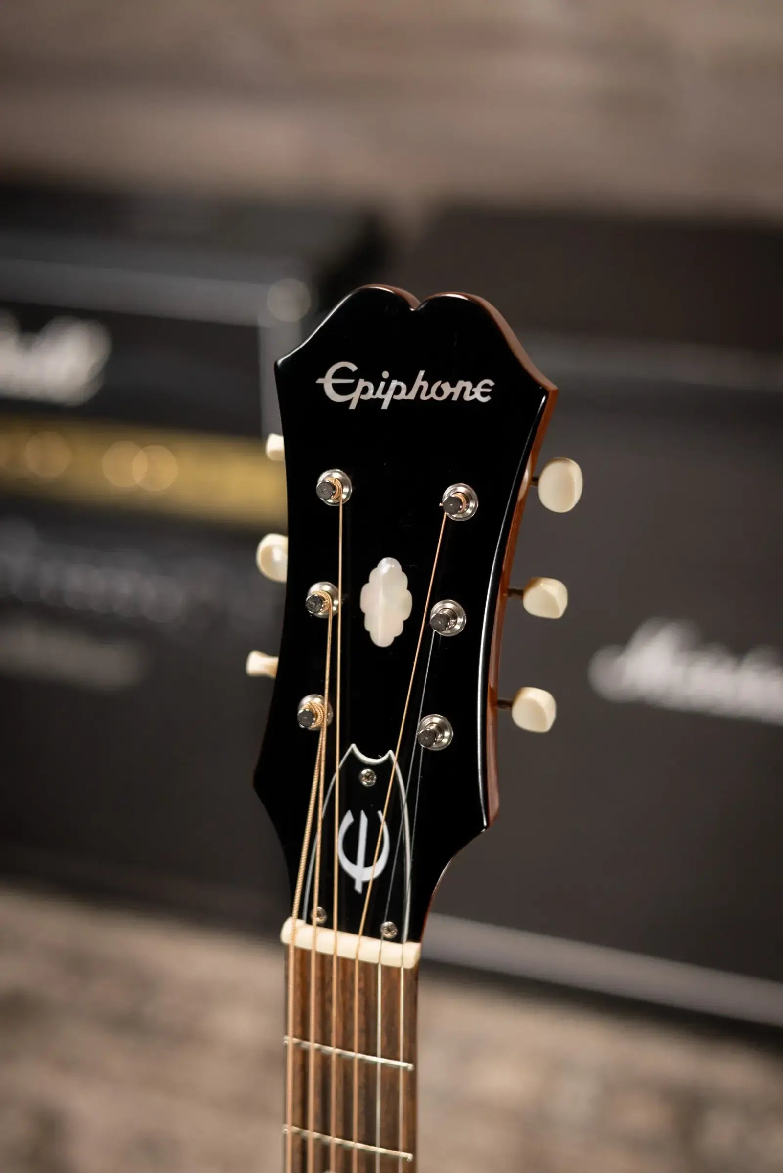 Epiphone Masterbilt Texan FT79 Acoustic Guitar with Fishman Pick-up  - Natural with Hardshell  Case - Used