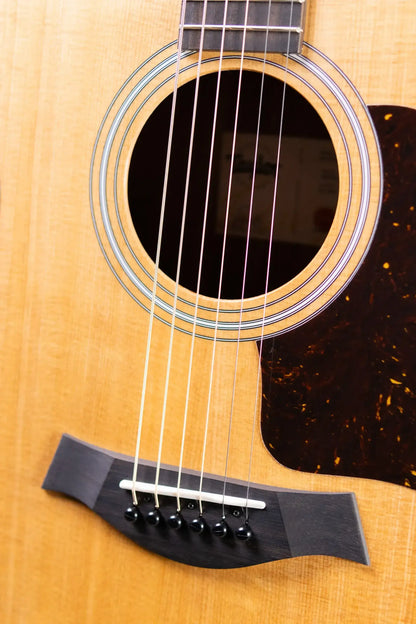 Taylor 214ce Grand Auditorium Acoustic/Electric Guitar with Gig Bag