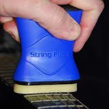 Music Nomad MN109 String Fuel Cleaner and Lubricant