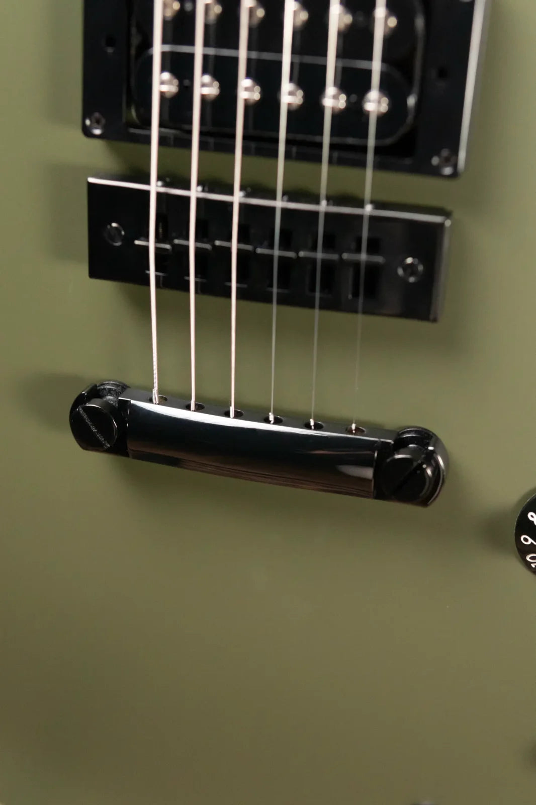 new 8 2 lbs EVH SA 126 Special Matte Army Drab with Hardshell Case haggertys 12