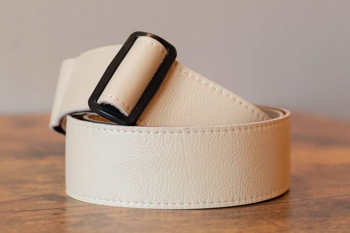 new ERNIE BALL P04136 TRI GLIDE LEATHER STRAP TAN haggertys 2